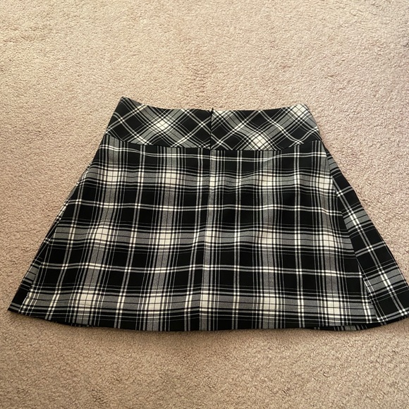 Vintage skirt black and white plaid. Un excellent condition - Picture 2 of 3